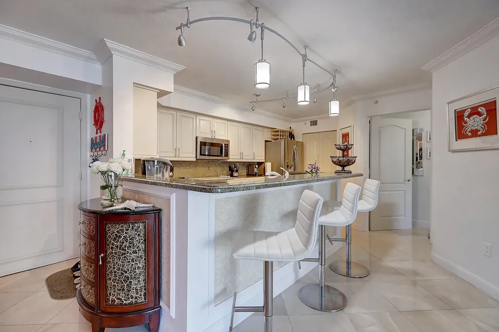 3606 S Ocean 703 Boulevard Highland Beach FL 33487