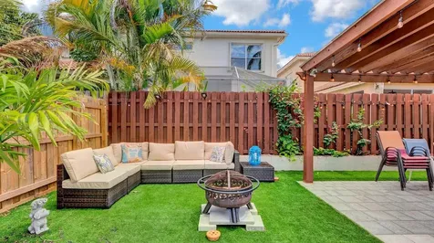 9709 SW 1st Place Boca Raton FL 33428