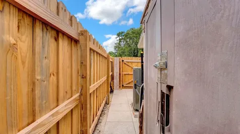 9709 SW 1st Place Boca Raton FL 33428