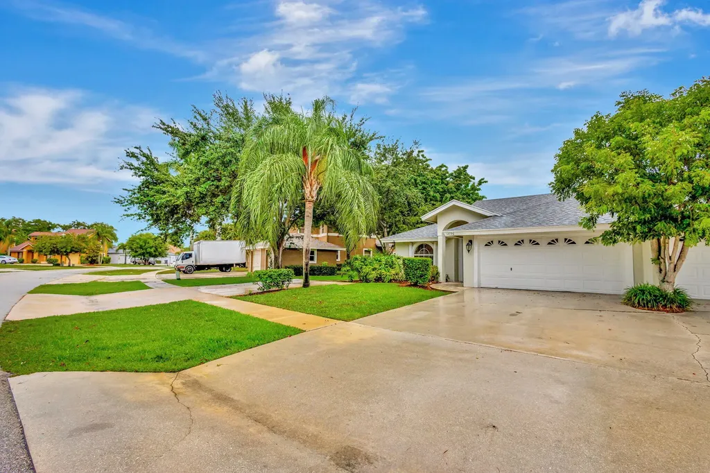 13796 Yarmouth Drive Wellington FL 33414