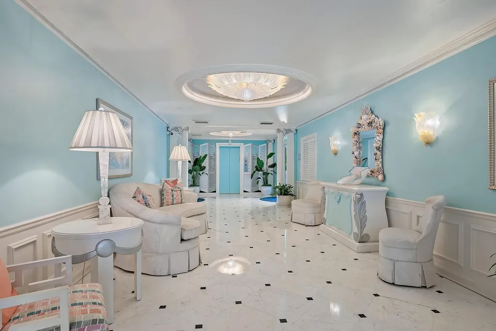 100 Royal Palm Way Palm Beach FL 33480