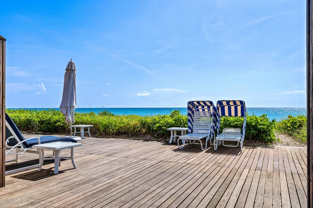 2 N Breakers Row Palm Beach FL 33480