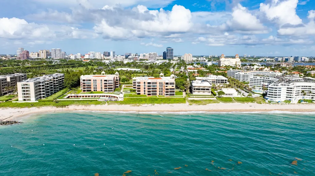 2 N Breakers Row Palm Beach FL 33480