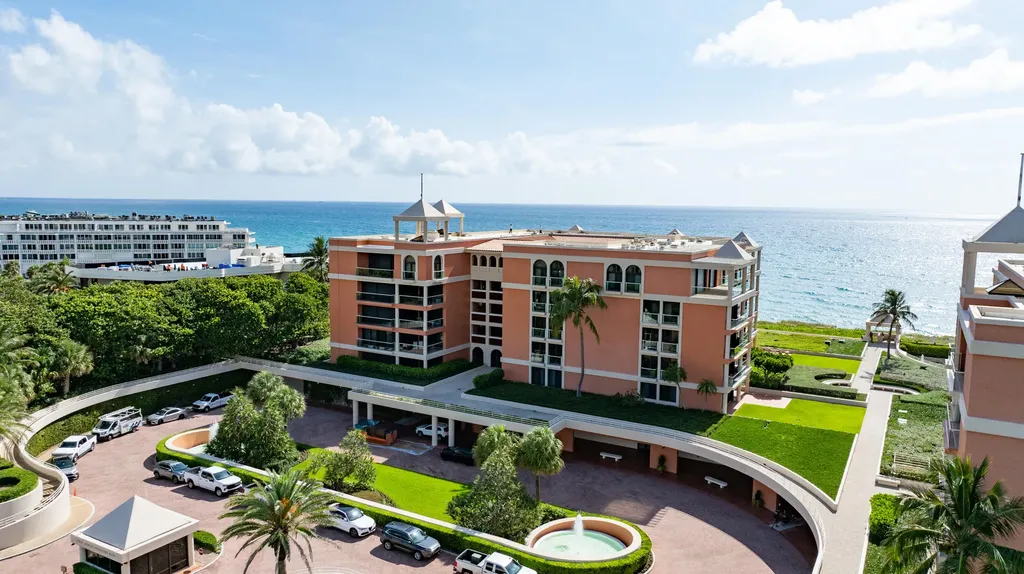 2 N Breakers Row Palm Beach FL 33480