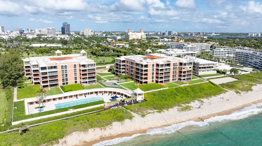 2 N Breakers Row Palm Beach FL 33480