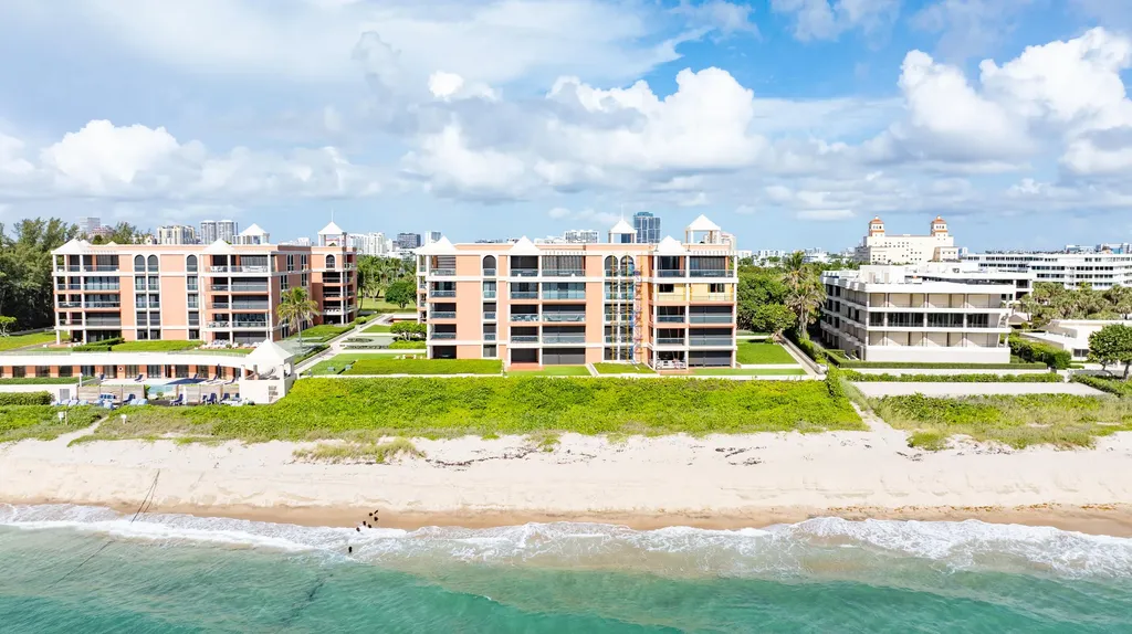 2 N Breakers Row Palm Beach FL 33480