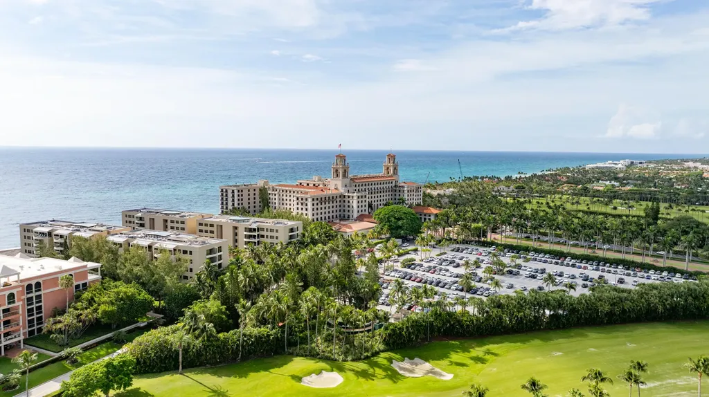 2 N Breakers Row Palm Beach FL 33480