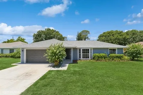 2205 Jo Haywood Drive Fort Pierce FL 34946