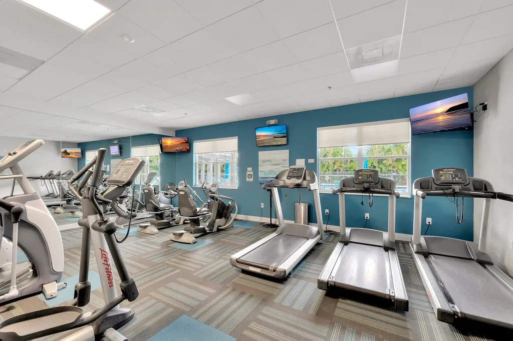 10853 Royal Caribbean Circle Boynton Beach FL 33437