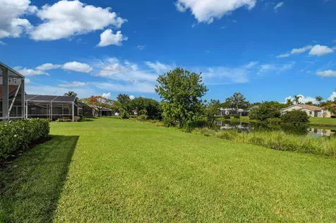 10853 Royal Caribbean Circle Boynton Beach FL 33437
