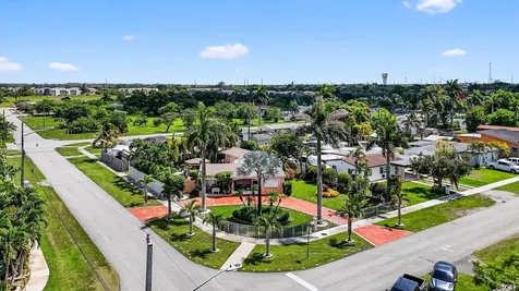 1480 NE 10th Street Homestead FL 33033