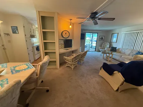 7818 SE Continental Drive Hobe Sound FL 33455
