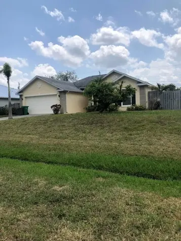 534 SW Halibut Avenue Port St Lucie FL 34953