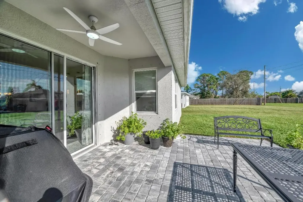 148 SW Sea Lion Road Port St Lucie FL 34953