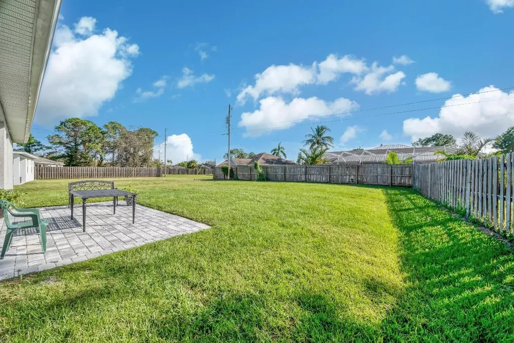 148 SW Sea Lion Road Port St Lucie FL 34953