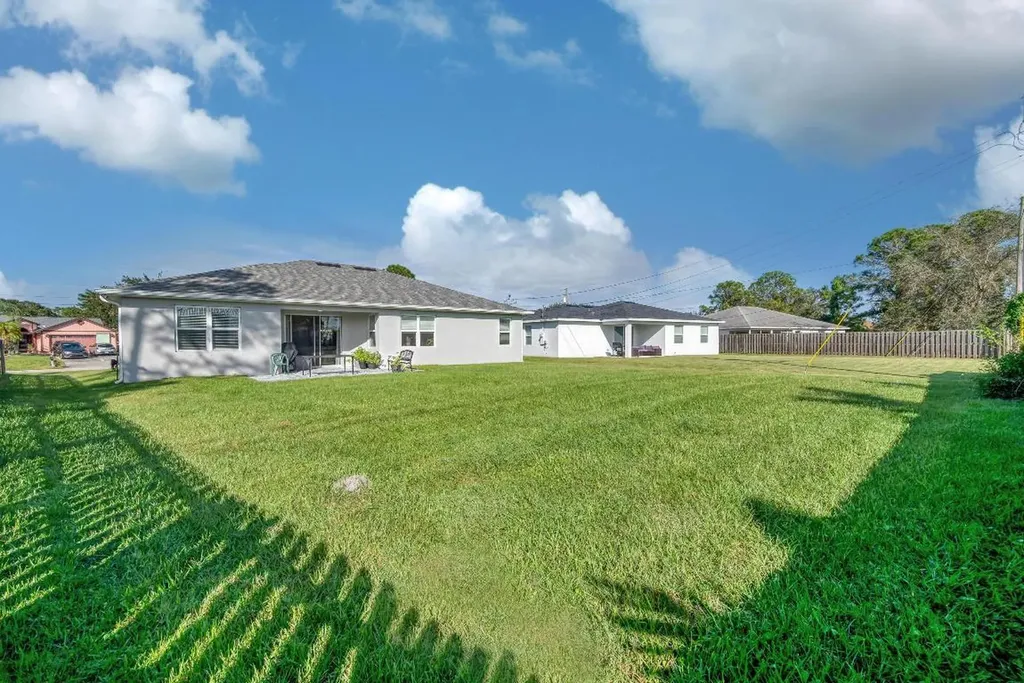148 SW Sea Lion Road Port St Lucie FL 34953