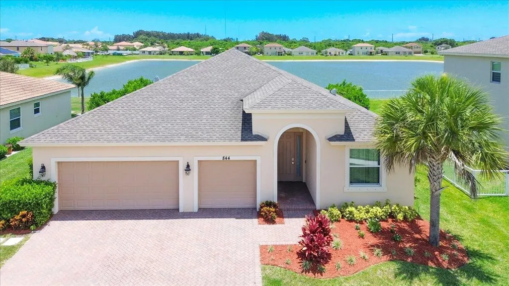 844 Gairloch Lane Fort Pierce FL 34947