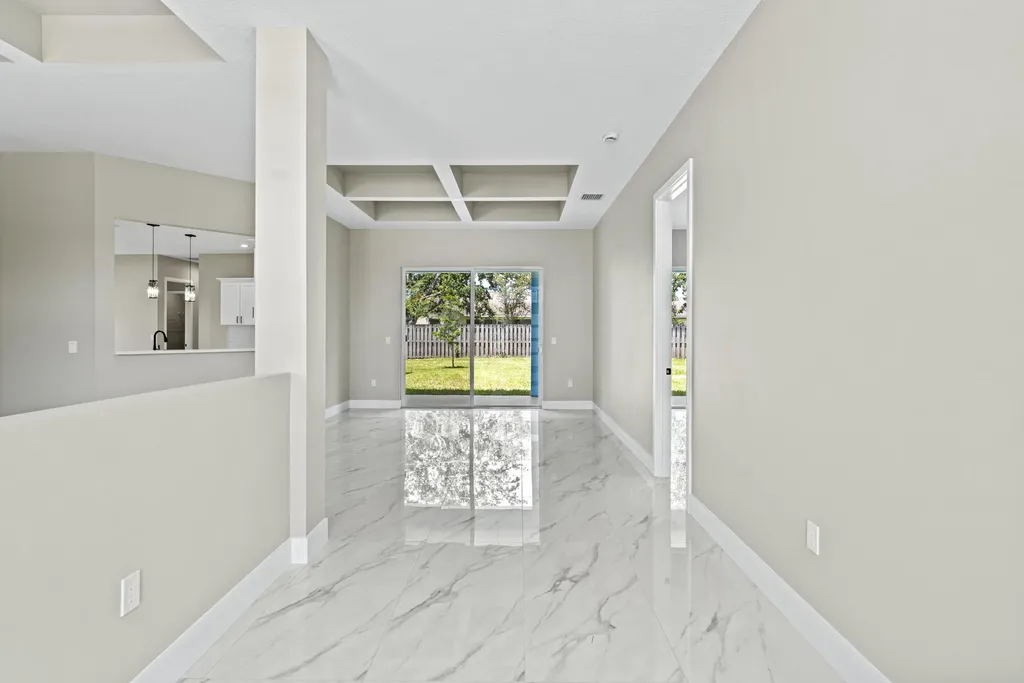 3257 SE West Snow Road Port St Lucie FL 34984