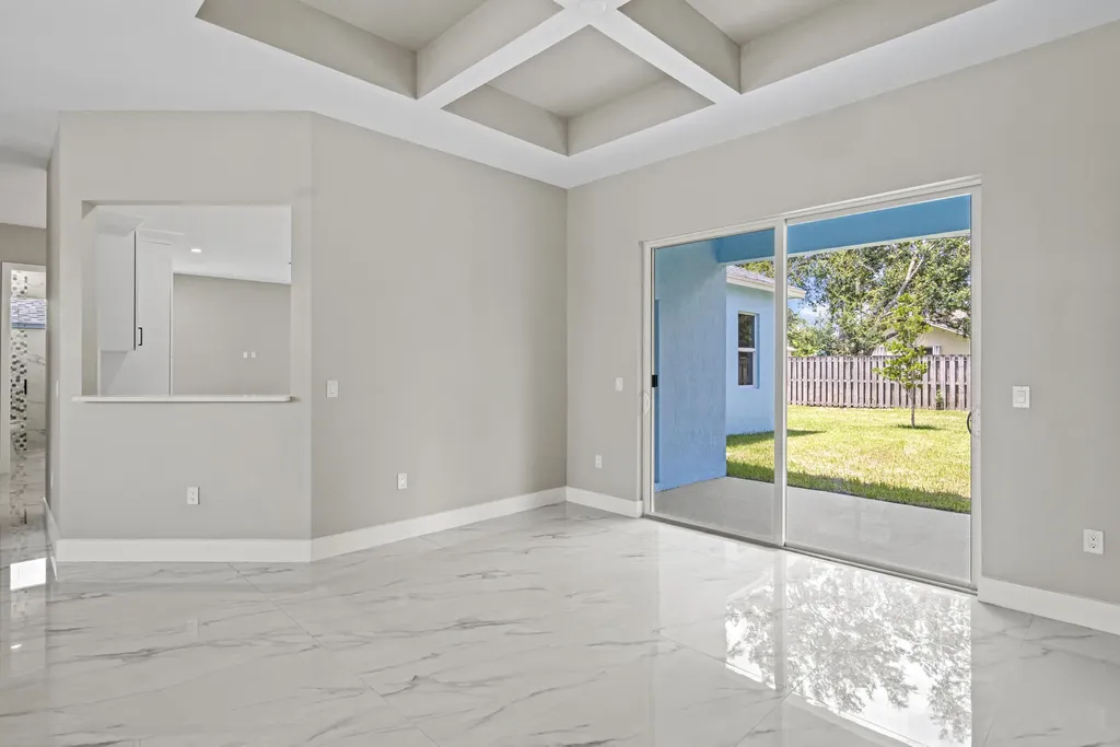 3257 SE West Snow Road Port St Lucie FL 34984