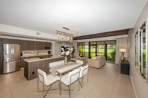 293 Old Meadow Way N Palm Beach Gardens FL 33418