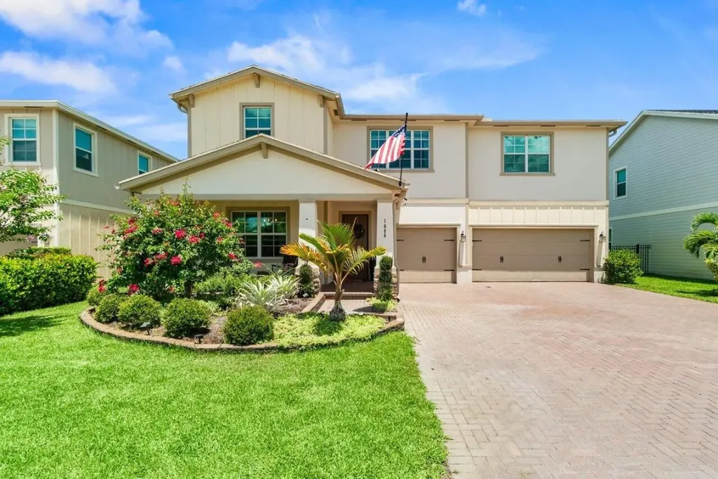 1088 Sterling Pine Place Loxahatchee FL 33470