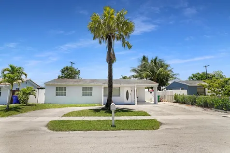 1395 SW 46 Th Avenue Fort Lauderdale FL 33317