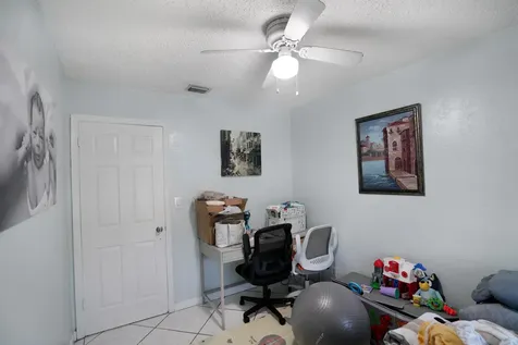 1395 SW 46 Th Avenue Fort Lauderdale FL 33317