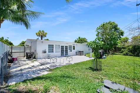 1395 SW 46 Th Avenue Fort Lauderdale FL 33317