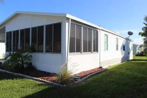 6731 Sinsonte Court Fort Pierce FL 34951