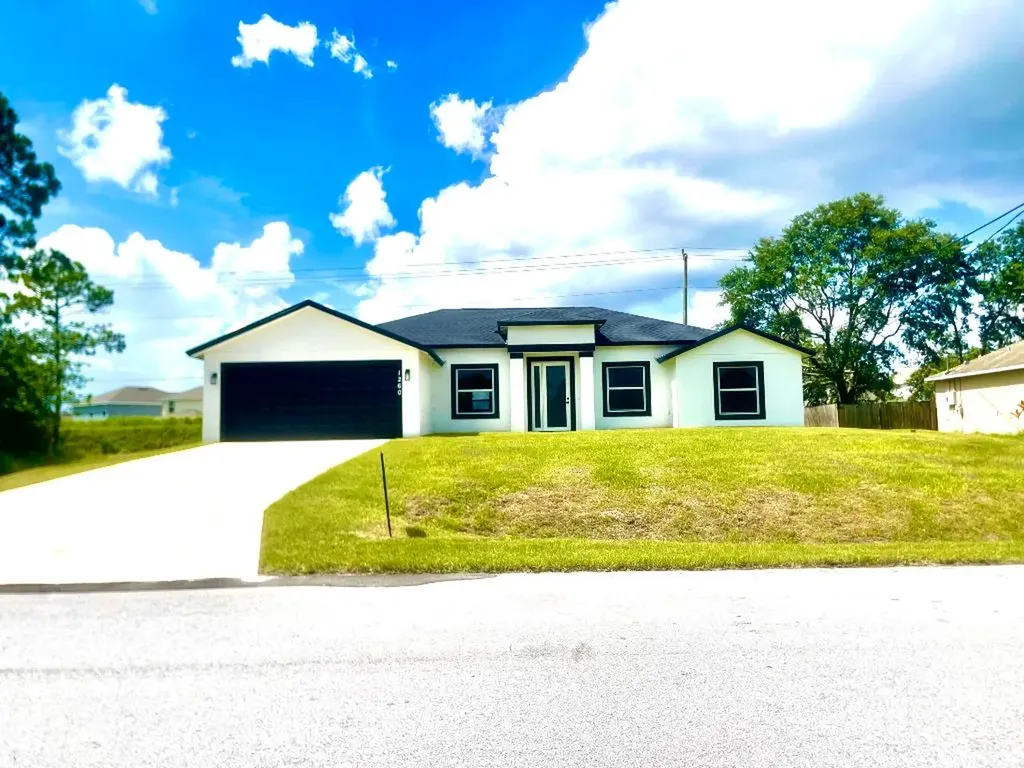 1260 Larkspur Street SE Palm Bay FL 32909