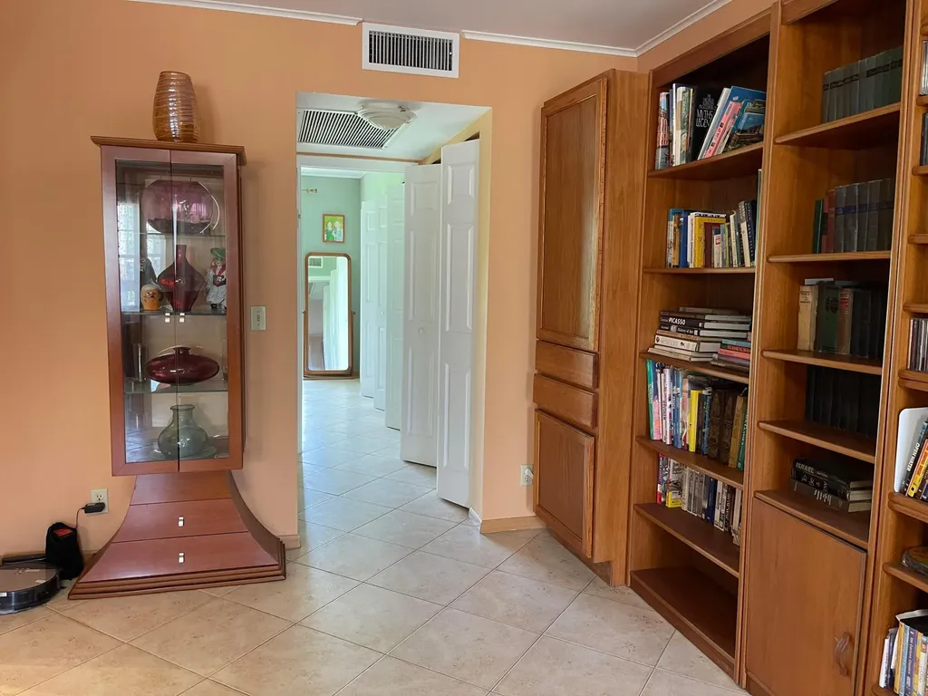 27 Mansfield A Boca Raton FL 33434