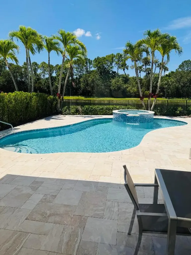 156 Esperanza Way Palm Beach Gardens FL 33418
