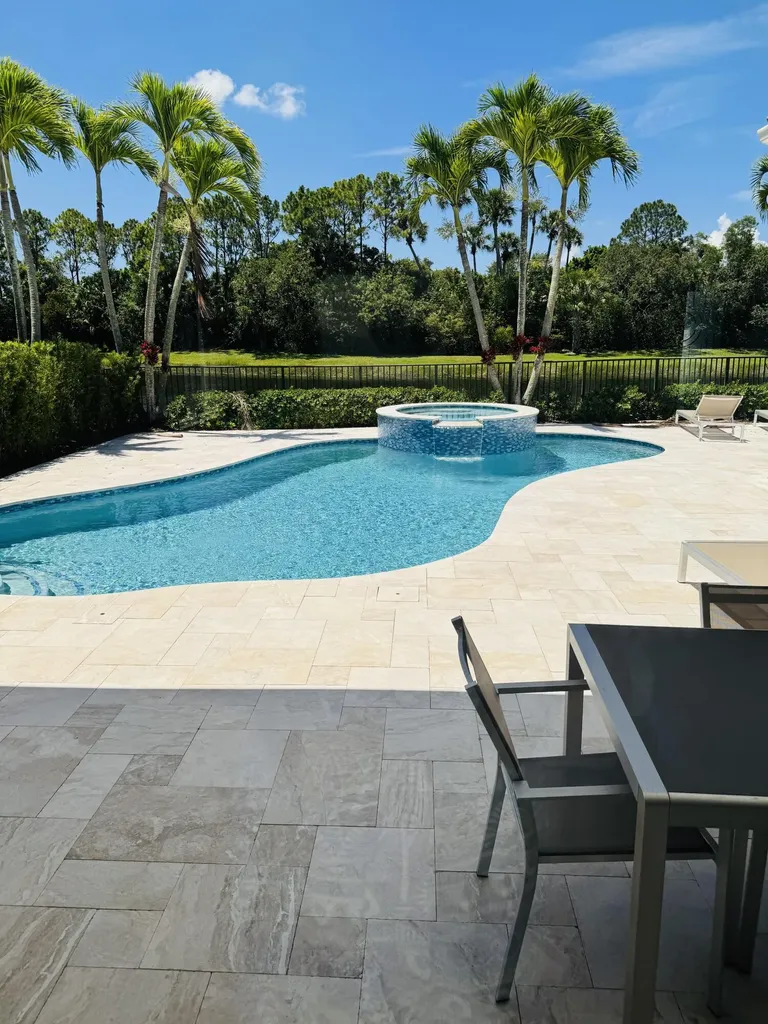 156 Esperanza Way Palm Beach Gardens FL 33418