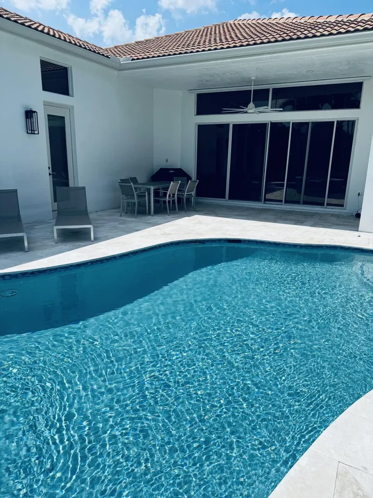 156 Esperanza Way Palm Beach Gardens FL 33418
