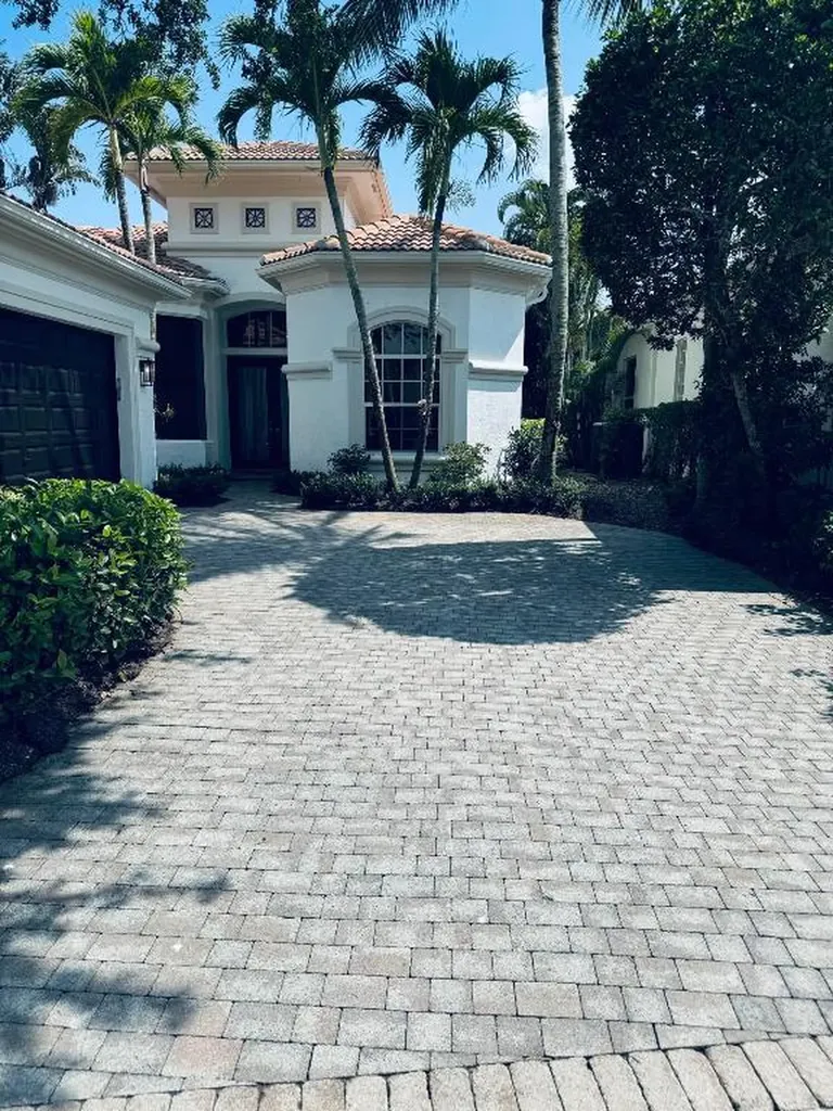 156 Esperanza Way Palm Beach Gardens FL 33418