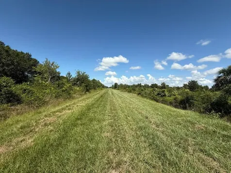 15789 NW 254th Street Okeechobee FL 34972