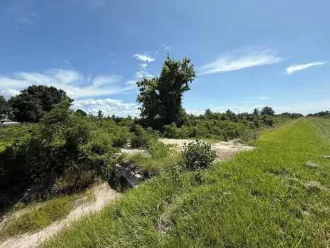 15789 NW 254th Street Okeechobee FL 34972