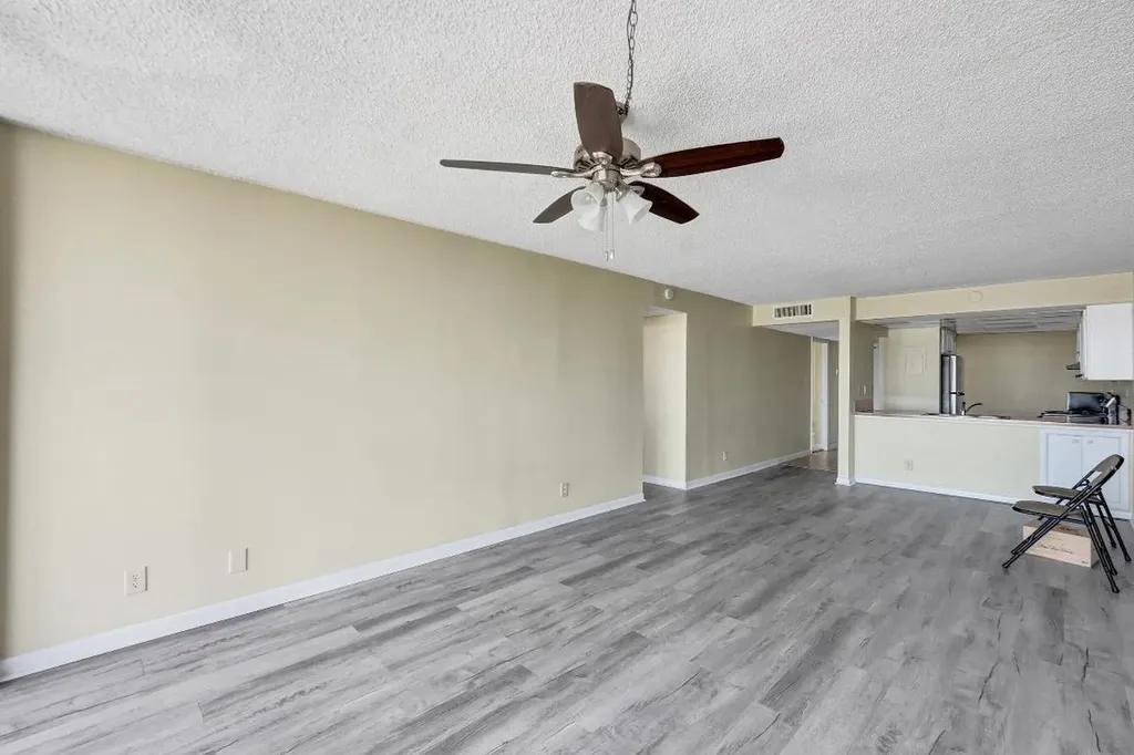 12 Royal Palm Way Boca Raton FL 33432