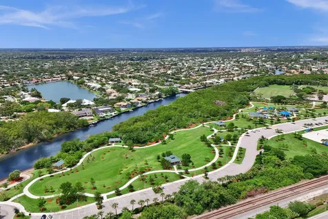 12 Royal Palm Way Boca Raton FL 33432