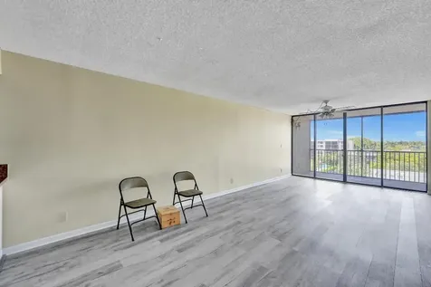 12 Royal Palm Way Boca Raton FL 33432