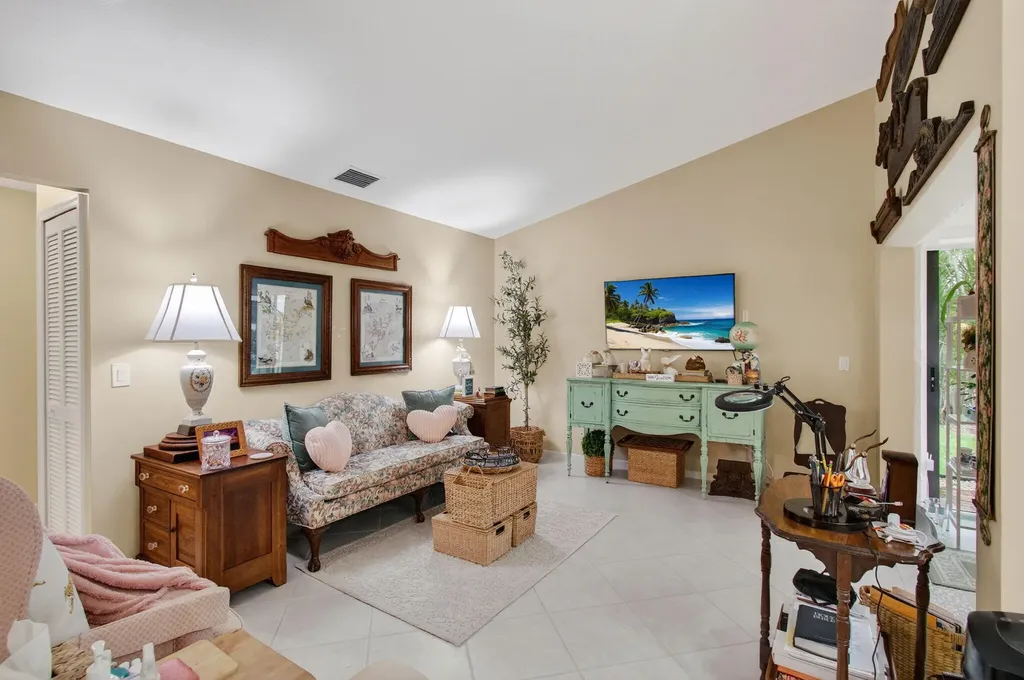5707 Parkwalk Circle E Boynton Beach FL 33472