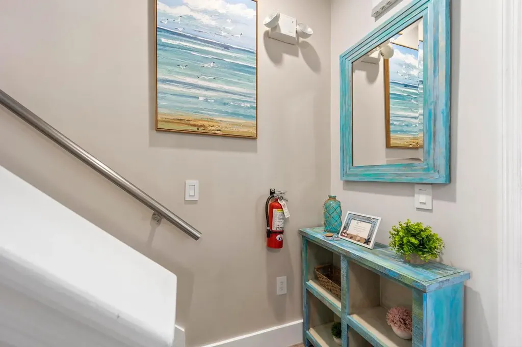 7031 Harbor Village Drive Duck Key FL 33050