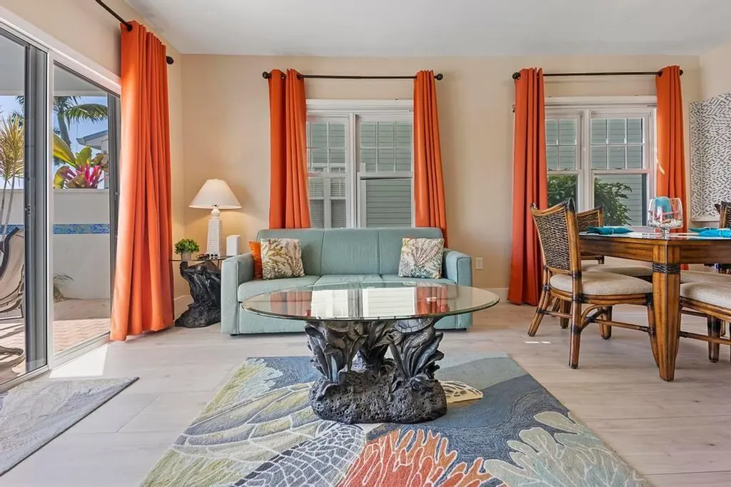 7031 Harbor Village Drive Duck Key FL 33050