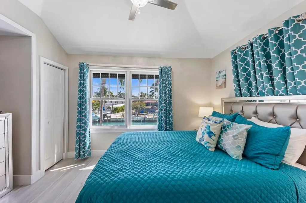 7031 Harbor Village Drive Duck Key FL 33050