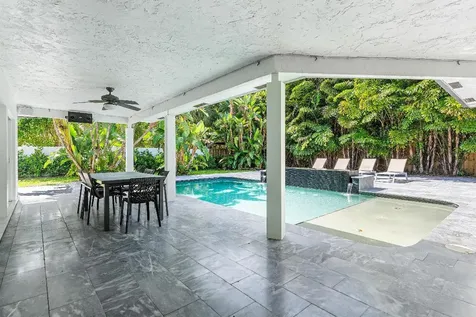 960 SW 18th Street Boca Raton FL 33486