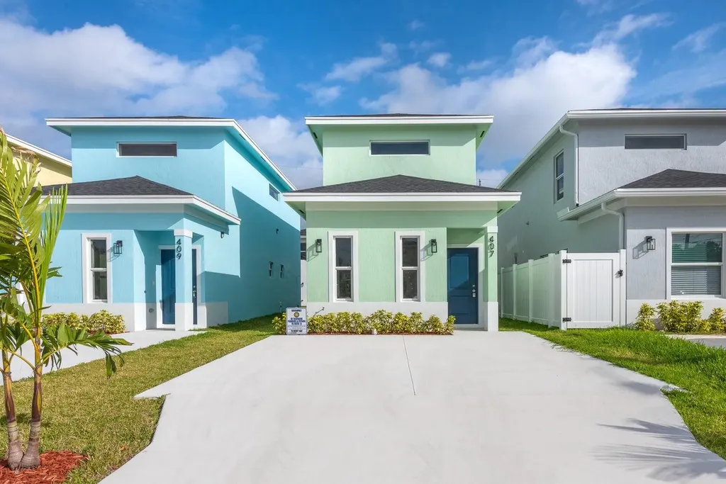 407 NW 12th Avenue Boynton Beach FL 33435