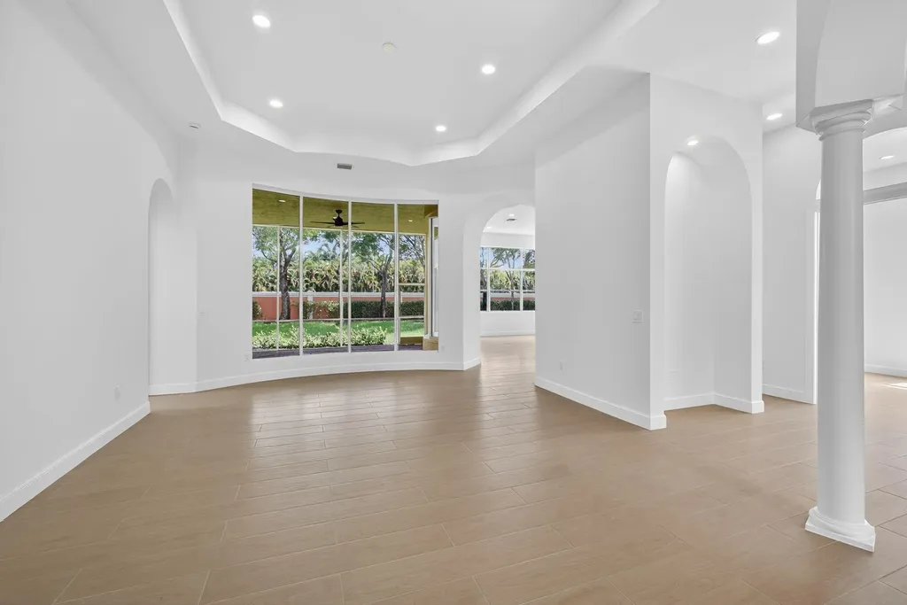 8873 Via Brilliante Wellington FL 33411