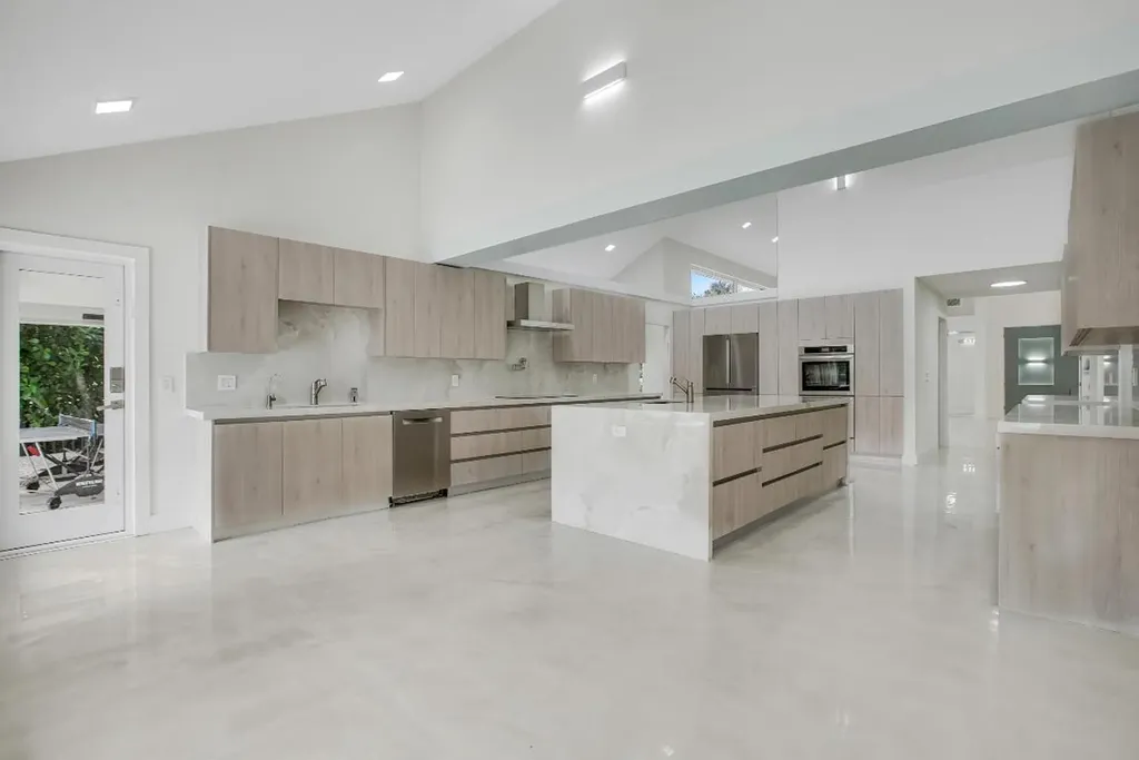 7351 Valencia Drive Boca Raton FL 33433