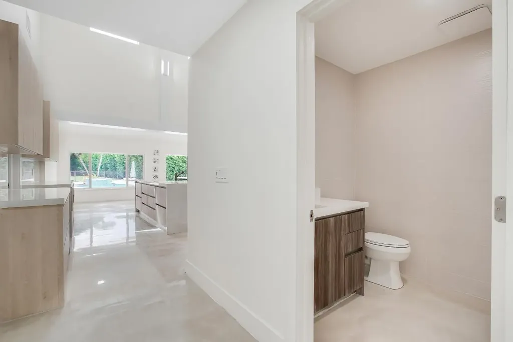 7351 Valencia Drive Boca Raton FL 33433