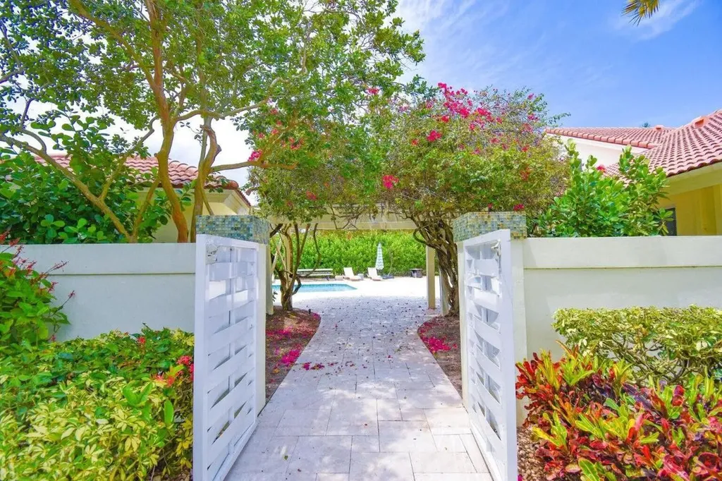 7351 Valencia Drive Boca Raton FL 33433